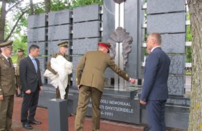 post-image